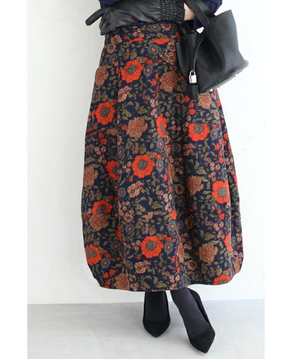 ノスタルジックを身に纏う。花柄コクーンスカート