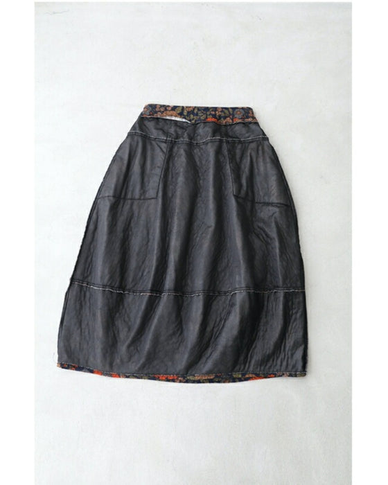 ノスタルジックを身に纏う。花柄コクーンスカート