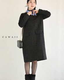 アーティスティックな植物柄ティアードミディアムワンピース（紐ベルト