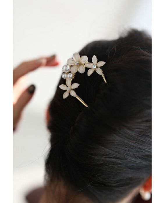 可憐な花咲くU字コームのかんざし