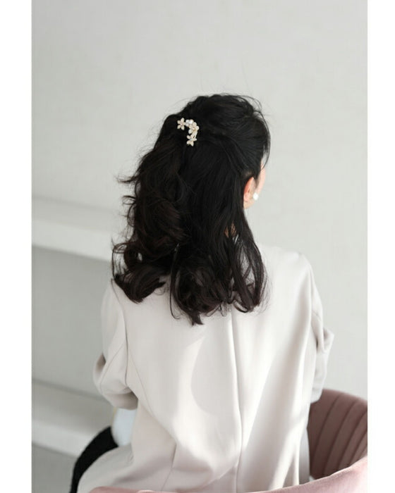 可憐な花咲くU字コームのかんざし