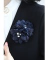 Magnetic overlapping petal corsage