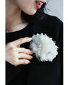 Magnetic overlapping petal corsage