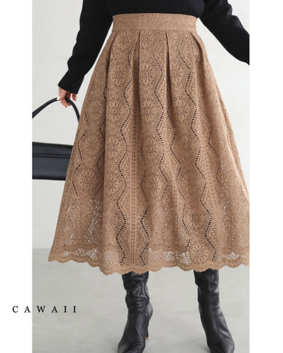 流れる優美な花の総レースミディアムスカート