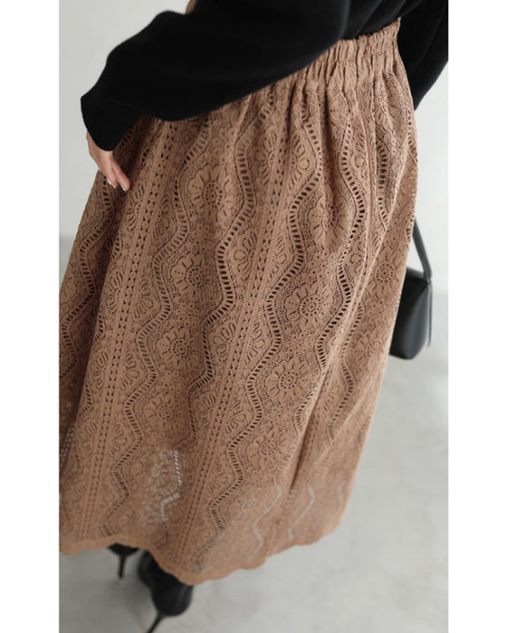 流れる優美な花の総レースミディアムスカート