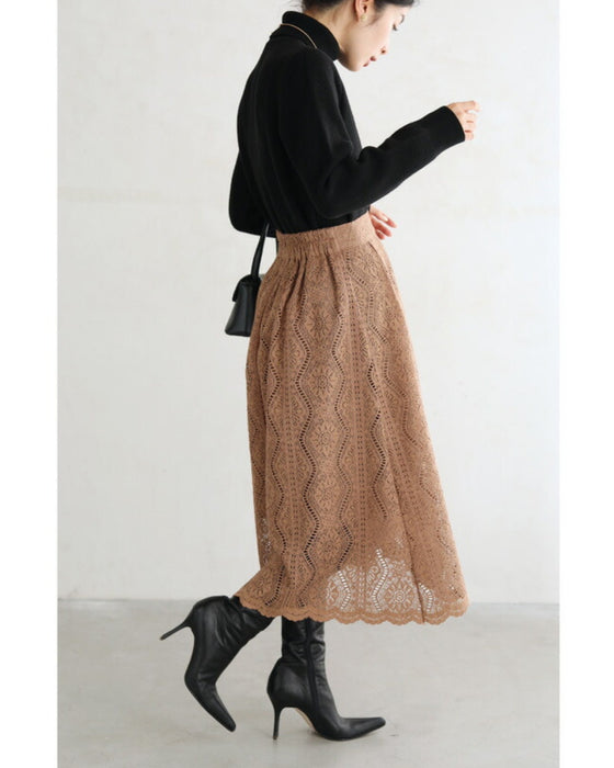 流れる優美な花の総レースミディアムスカート