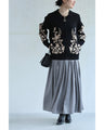 Flower embroidered zip-up knit blouson