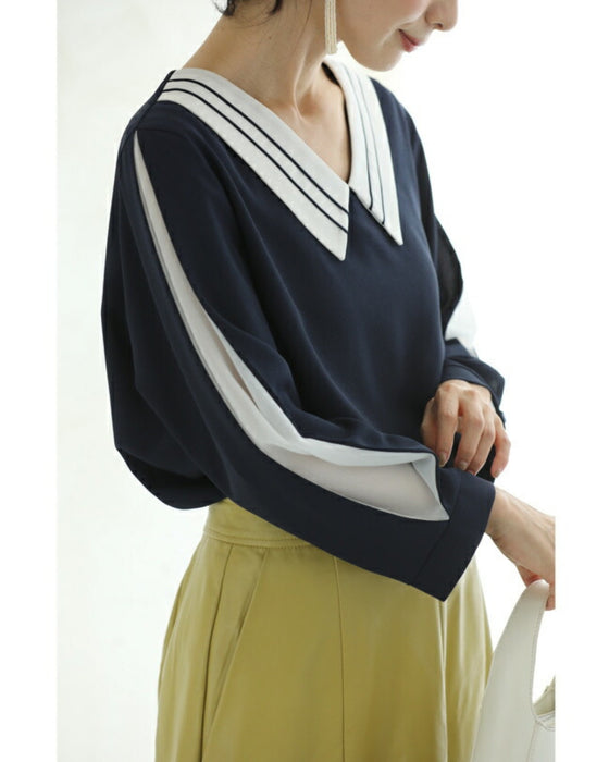 スリット袖から覗くベールの上品ブラウストップス