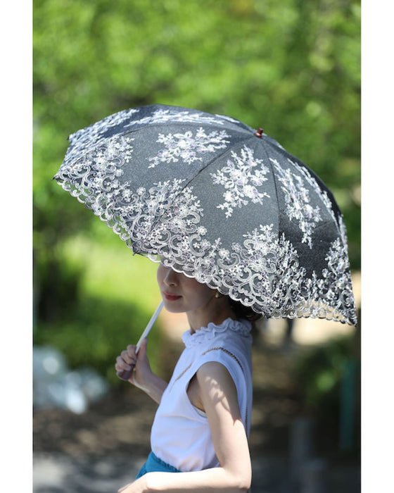 花刺繍が美しい折り畳み日傘