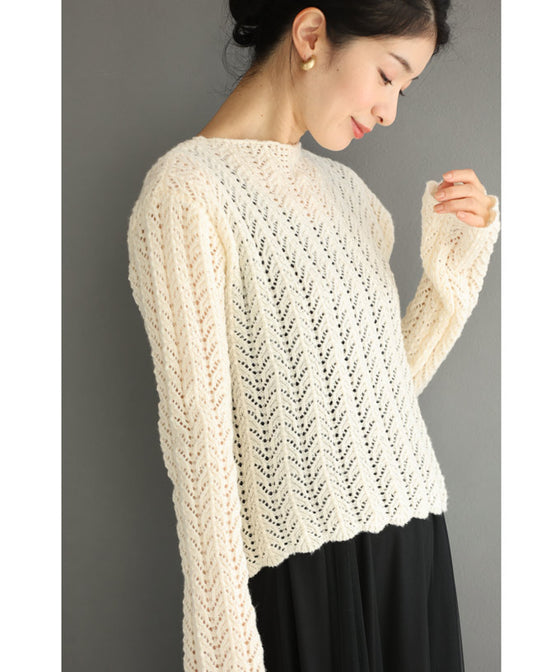 【セール商品返品交換不可】波うつ柄の透かし編みニットプルオーバートップス
