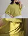 Elegantly sparkling shiny needleman cut-and-sew top
