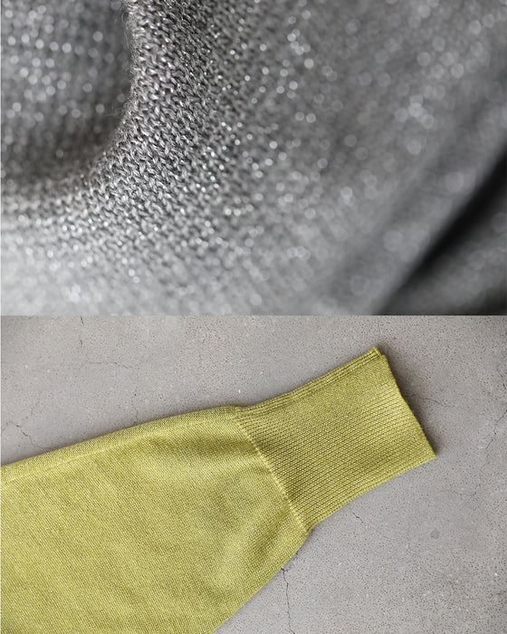 Elegantly sparkling shiny needleman cut-and-sew top