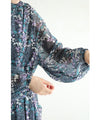 [Outlet, no returns or exchanges] Pure flower-blooming tuck cache-coeur medium dress