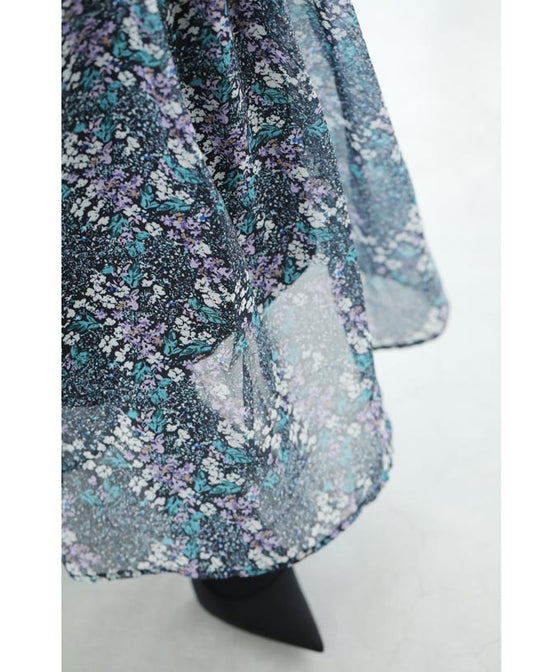 無垢な花咲くタックカシュクールミディアムワンピース