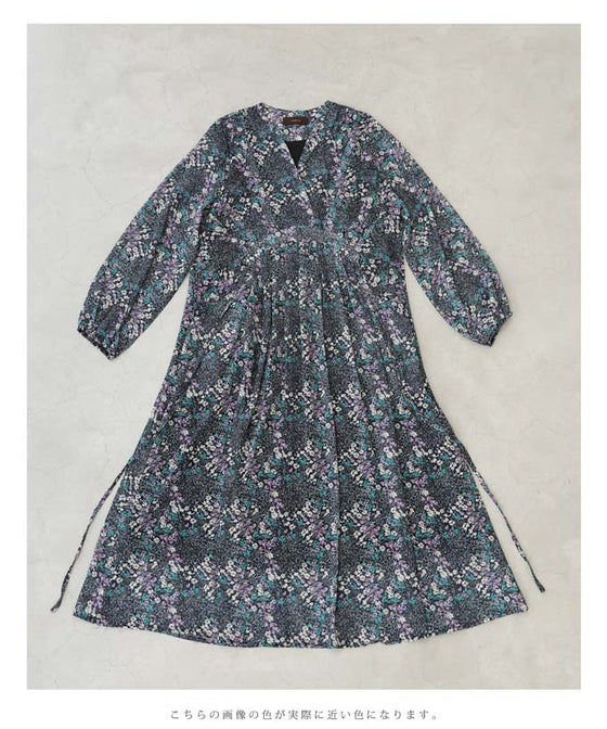 無垢な花咲くタックカシュクールミディアムワンピース