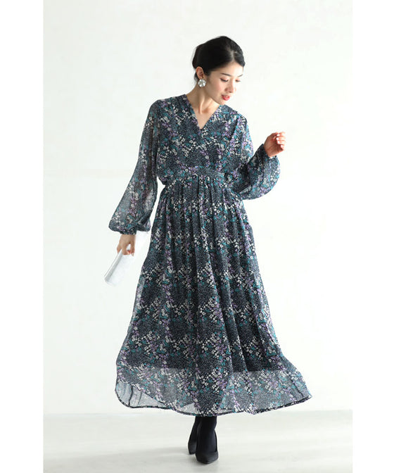 無垢な花咲くタックカシュクールミディアムワンピース