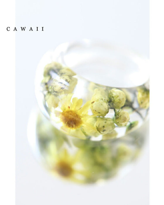 可愛いお花を閉じこめたぷっくりクリアリング