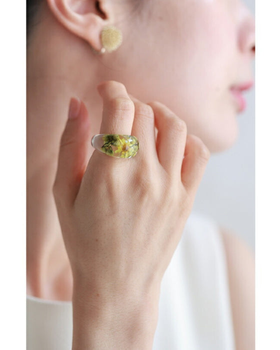 可愛いお花を閉じこめたぷっくりクリアリング