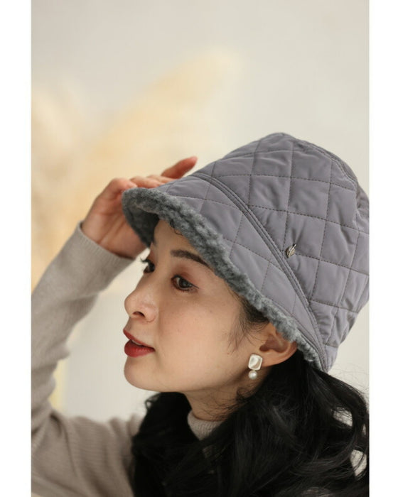 内側あったかボアのキルティング帽子