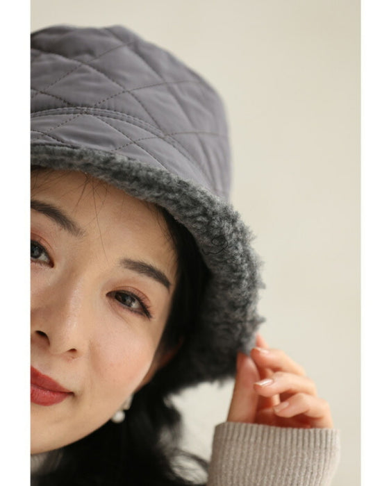 内側あったかボアのキルティング帽子