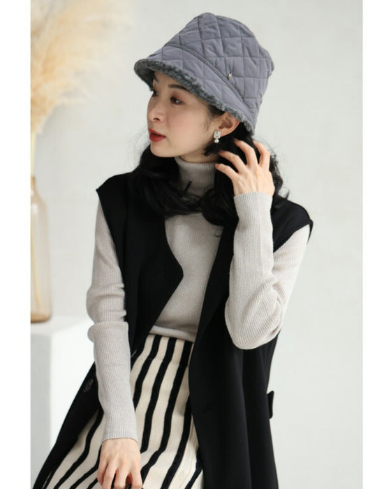 内側あったかボアのキルティング帽子