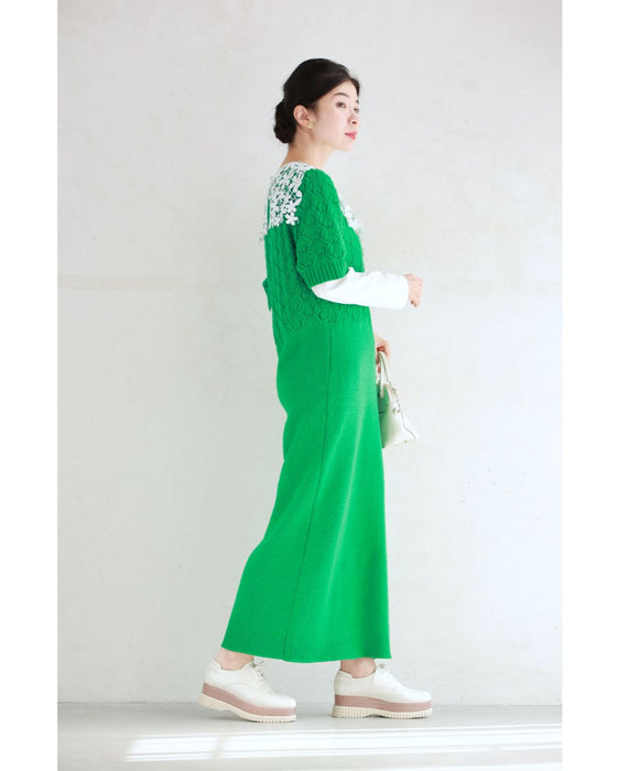 ストンとIラインシルエットの切り替え柄ニットロングワンピース