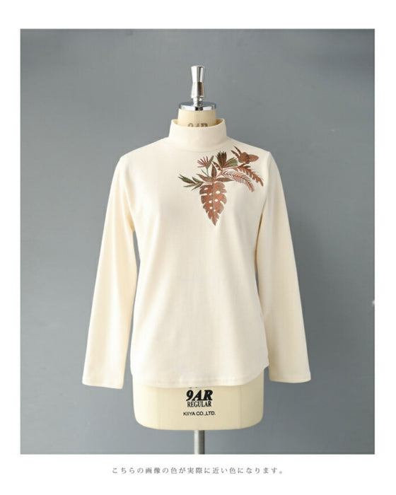 リーフ刺繍を描いたプルオーバートップス