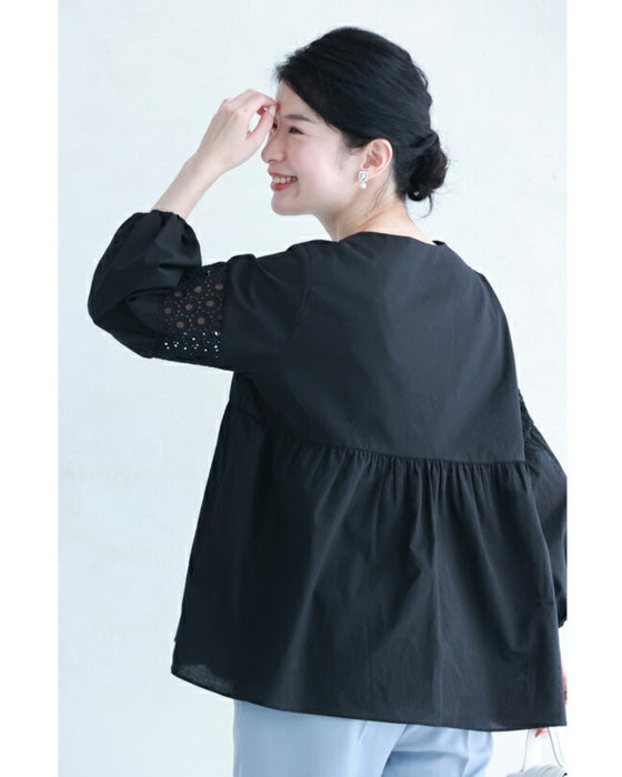 サークルレース袖の涼やかAラインブラウストップス