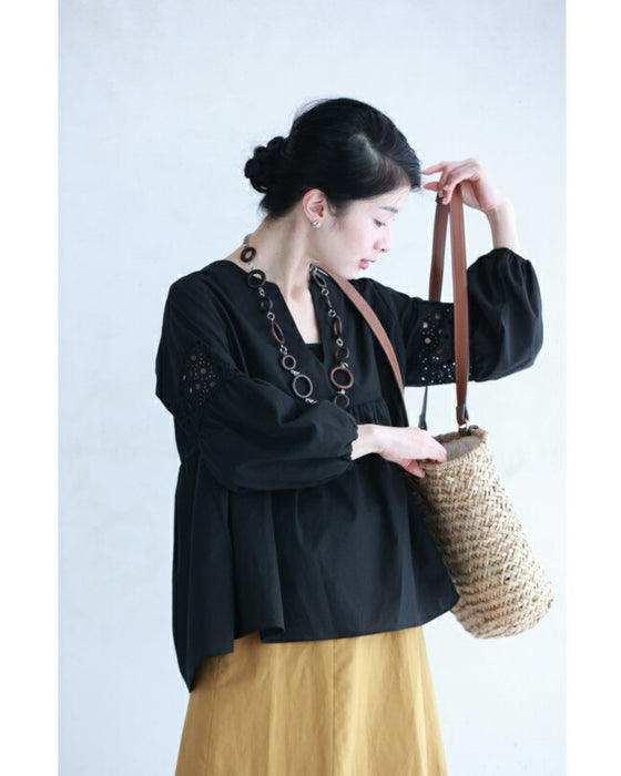 サークルレース袖の涼やかAラインブラウストップス