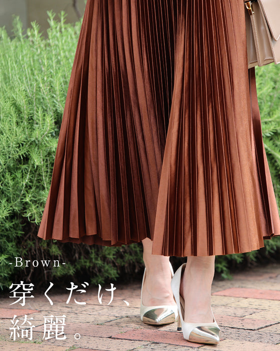 落ち感美しい 光沢プリーツスカート