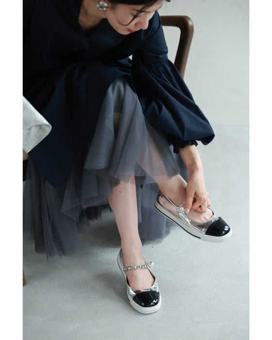 Two-tone enamel strap pumps with pearls