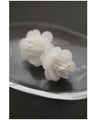 靴に一花添えるクリップ型フラワーアクセサリー