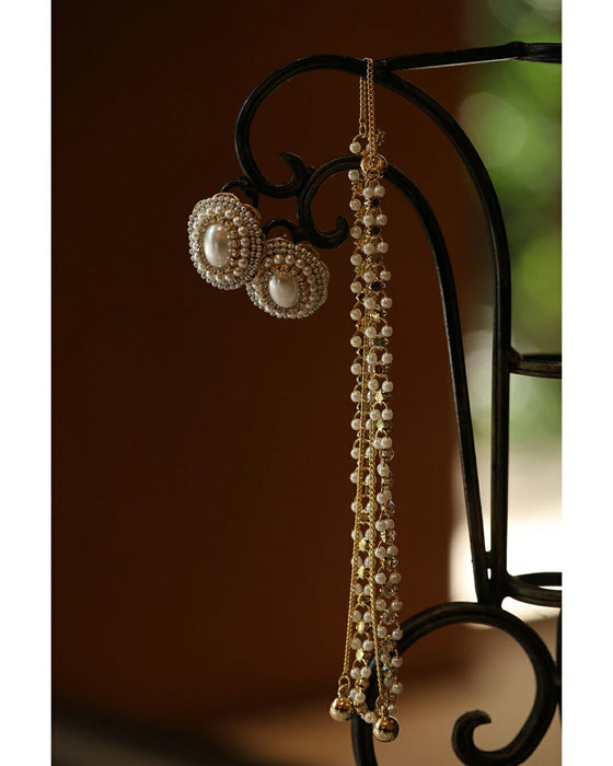 【 返品・交換不可 】顔周り華やぐアンティーク風ビジューピアス