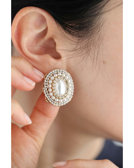 【 返品・交換不可 】顔周り華やぐアンティーク風ビジューピアス