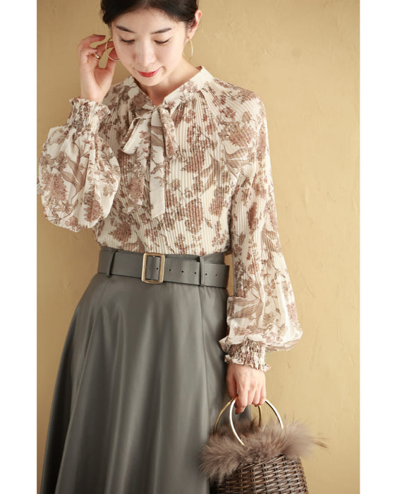 【予約商品】ロマンティックな花柄の細やかプリーツブラウストップス