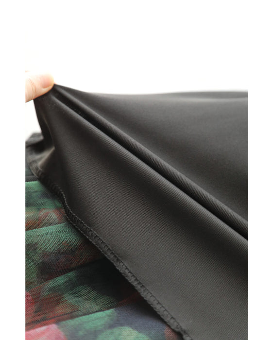 シアーなキャンバスに広がる花畑チュールミディアムスカート