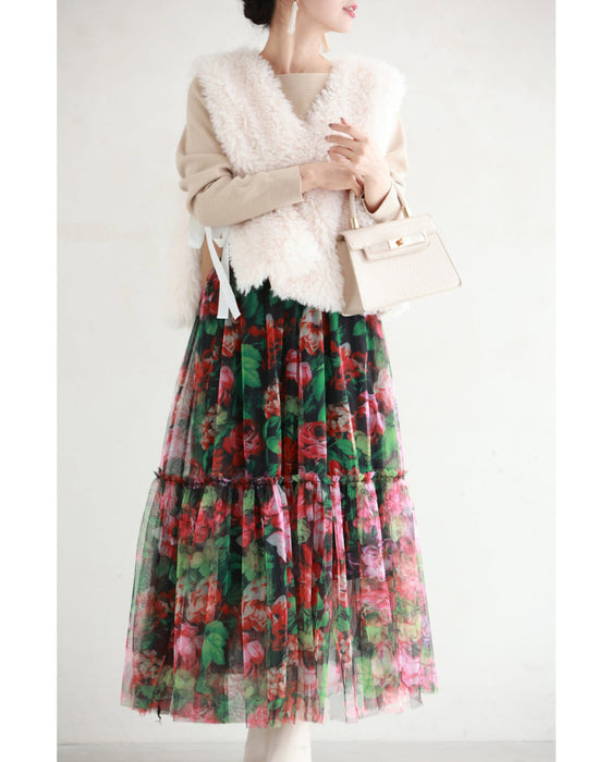 シアーなキャンバスに広がる花畑チュールミディアムスカート