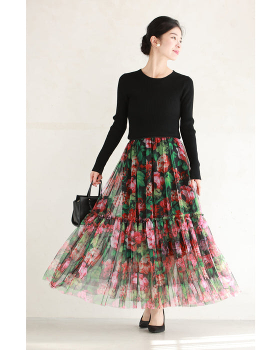 シアーなキャンバスに広がる花畑チュールミディアムスカート