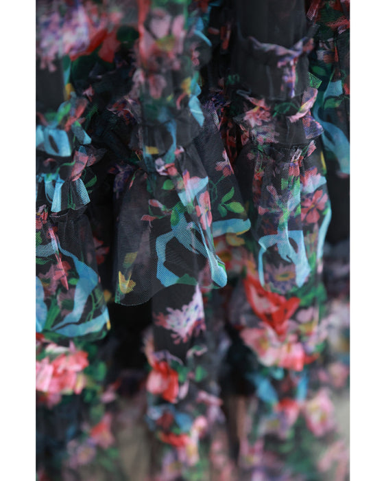 色とりどりの花が咲くふわふわフリルミディアムスカート