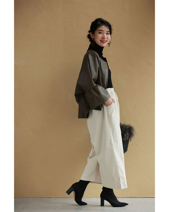 A length recommended for short people. Corduroy-style wide pants