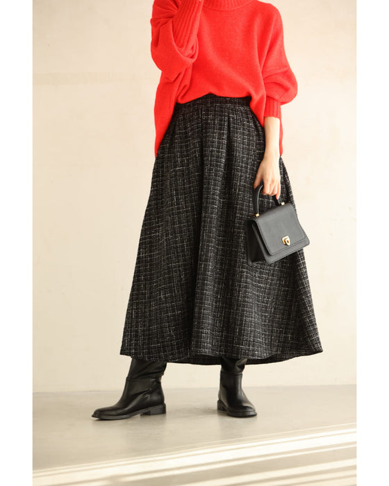 上品なツイードタックミディアムスカート