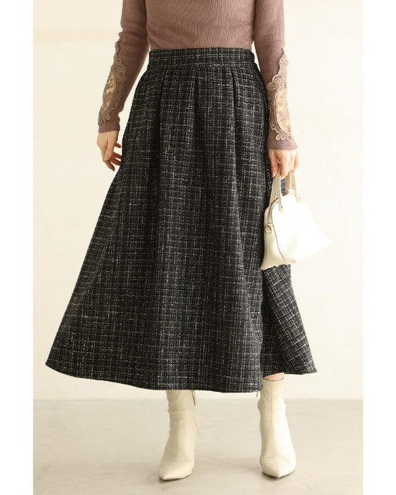 上品なツイードタックミディアムスカート