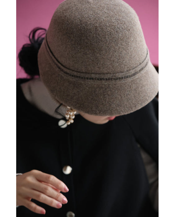 バックル付きベルトのウールライクハット