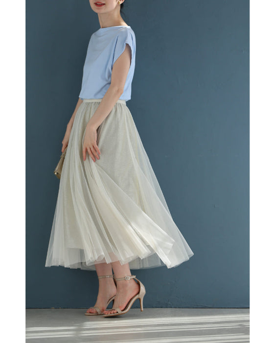 内側で輝くラメインナーのチュールベールミディアムスカート