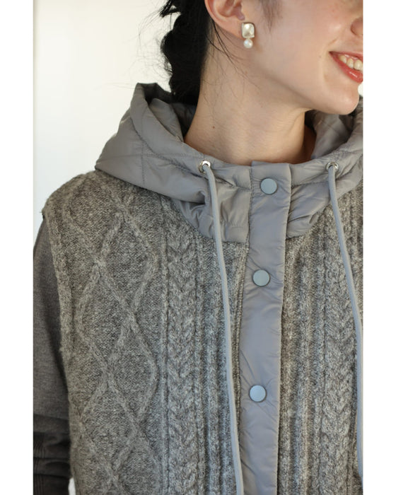 ニットと中綿キルティングの異素材組み合わせベスト