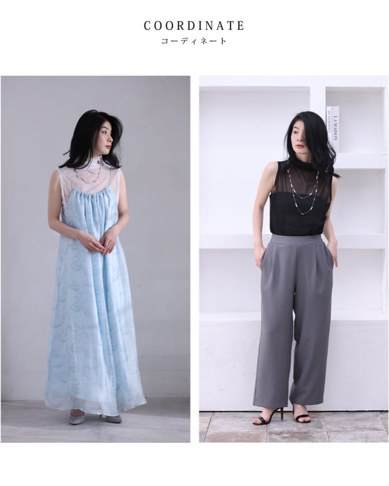 繋がり合うパールとビジューのネックレス