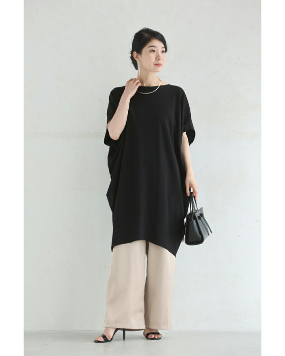 首元囲む金環銀環のチョーカーネックレス