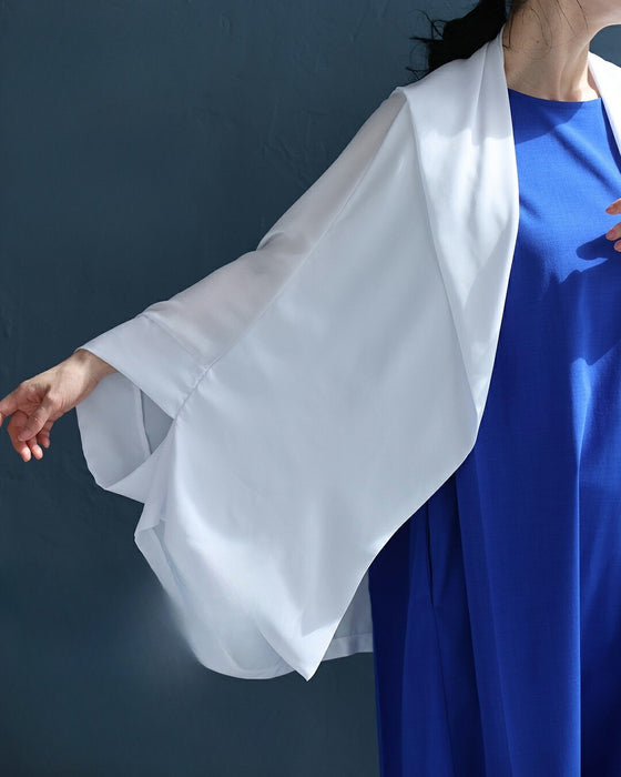 「ちょっと」に寄り添う 軽やかドルマンカーデ