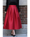 ラグジュアリーな艶紅タックミディアムスカート