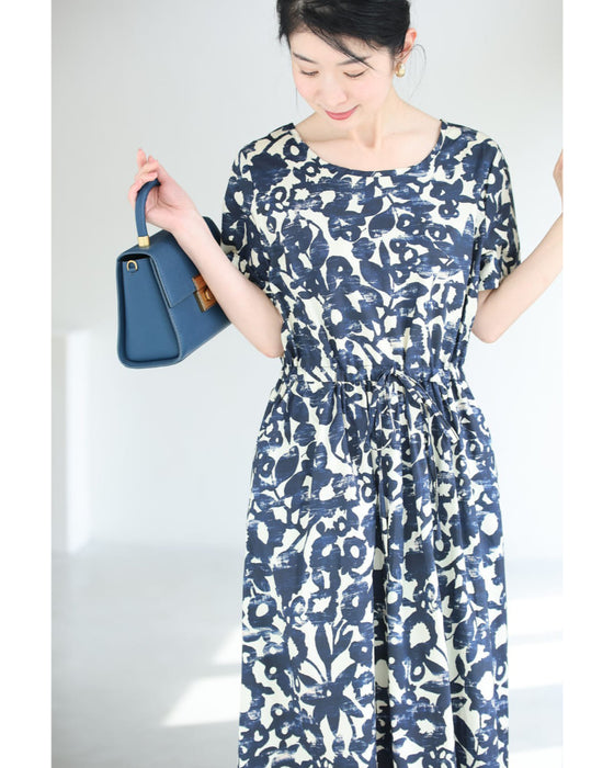 涼やかな版画風アートロングワンピース